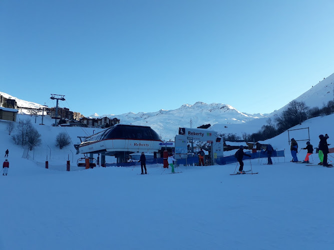 photo SPORT 2000 Ski Service Les Menuires - Location ski Les Menuires 